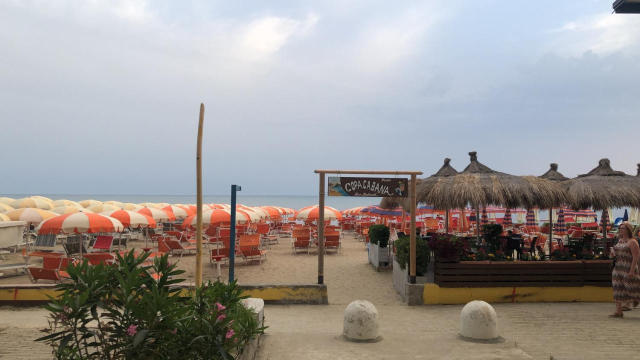 Sun & Sea Apartment ดูร์เรส ภายนอก รูปภาพ
