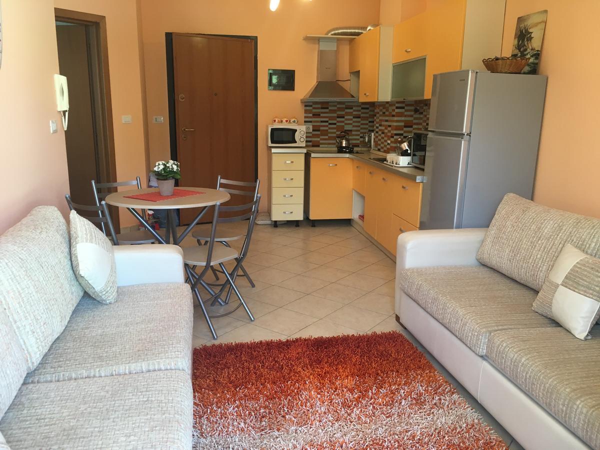 Sun & Sea Apartment ดูร์เรส ภายนอก รูปภาพ